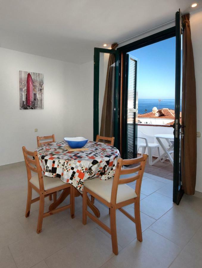 Taucho - Vivienda Vacacional Puerto de Santiago  Buitenkant foto